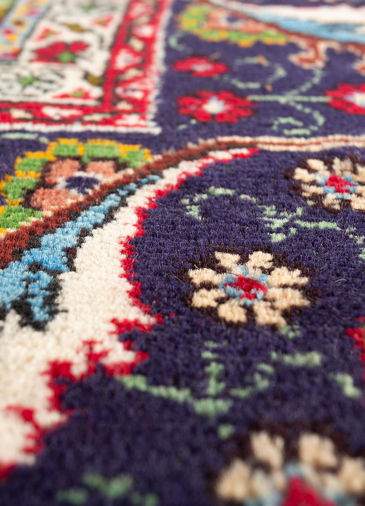 aalam red and orange wool hand knotted Rug - CloseUp