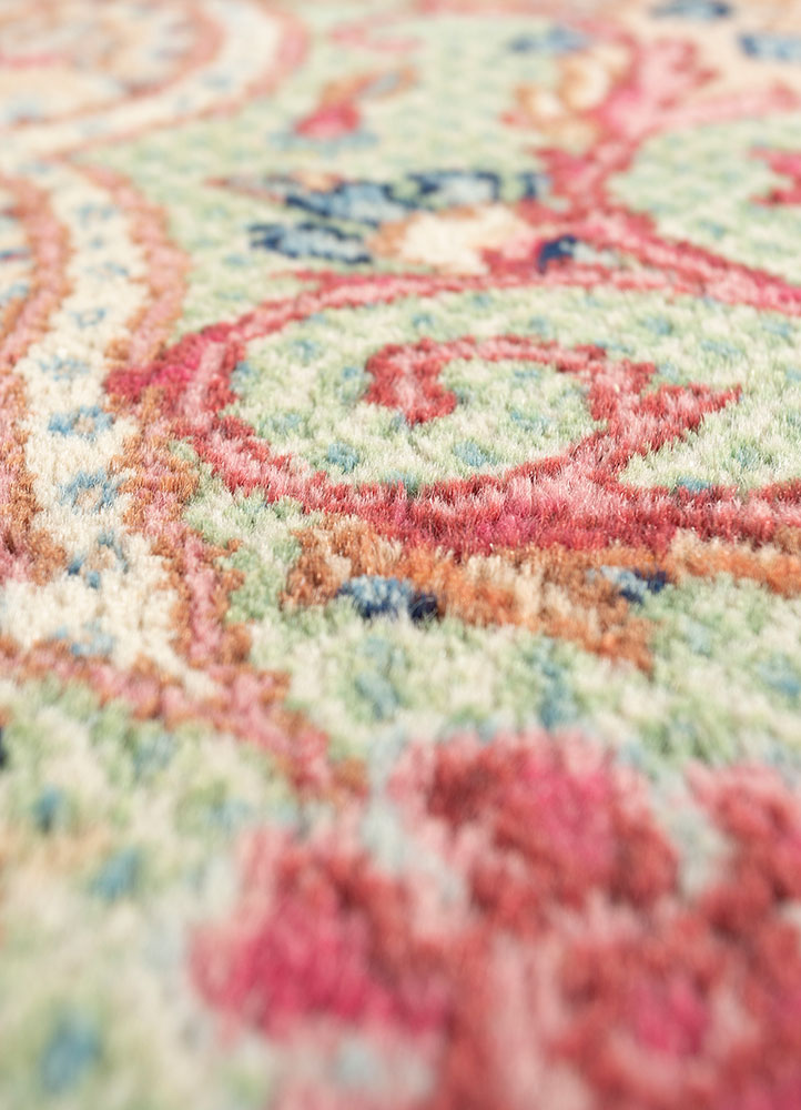 aalam red and orange wool hand knotted Rug - CloseUp