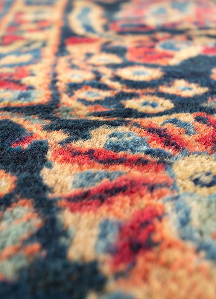 aalam red and orange wool hand knotted Rug - CloseUp