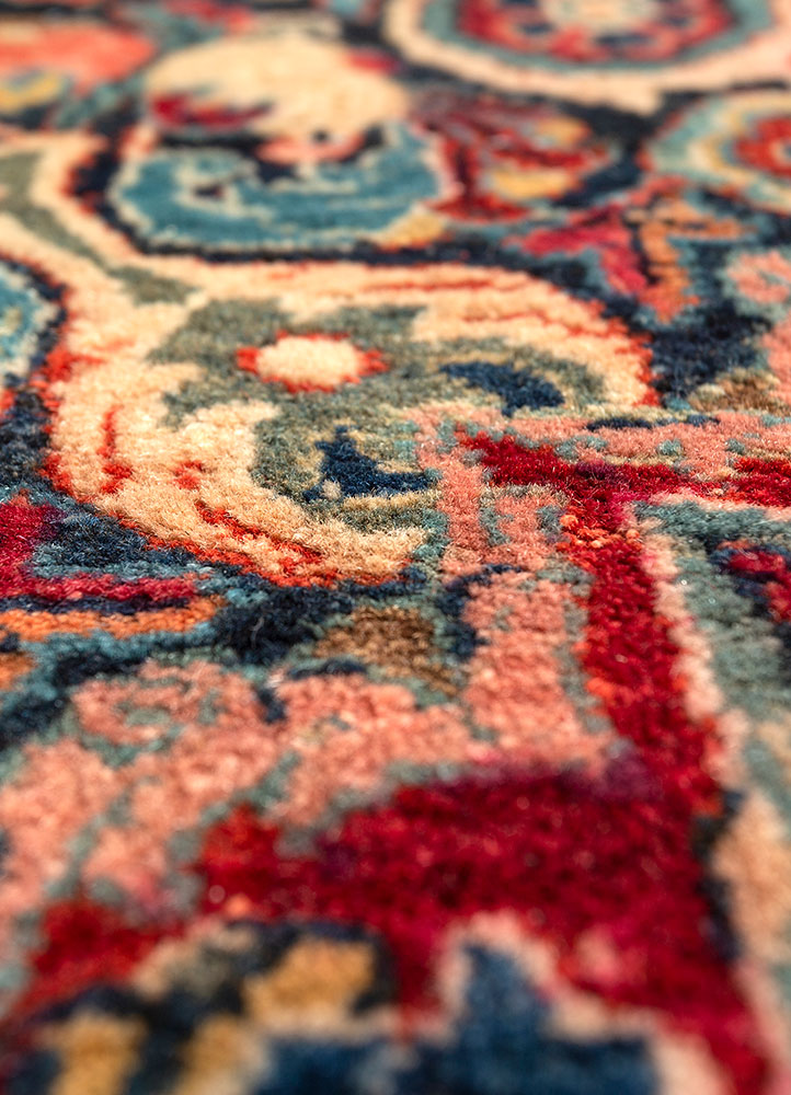 aalam red and orange wool hand knotted Rug - CloseUp
