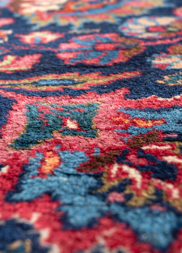 aalam red and orange wool hand knotted Rug - CloseUp