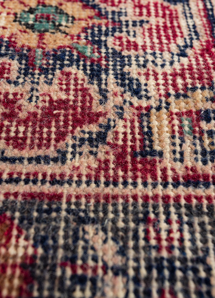 vintage blue wool hand knotted Rug - CloseUp
