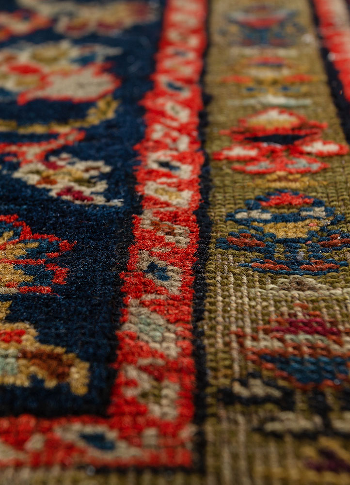 aalam grey and black wool hand knotted Rug - CloseUp