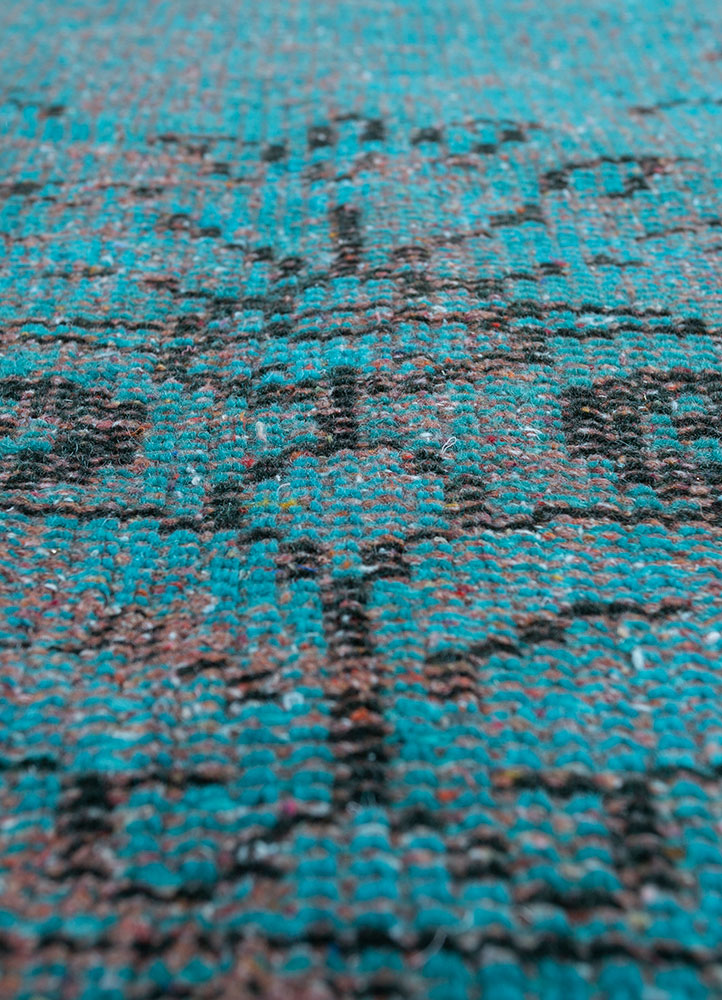 lacuna blue wool hand knotted Rug - CloseUp