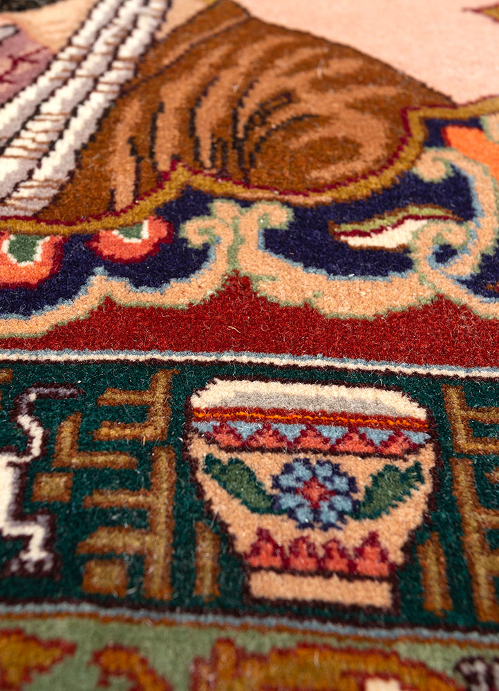 aalam green wool hand knotted Rug - CloseUp