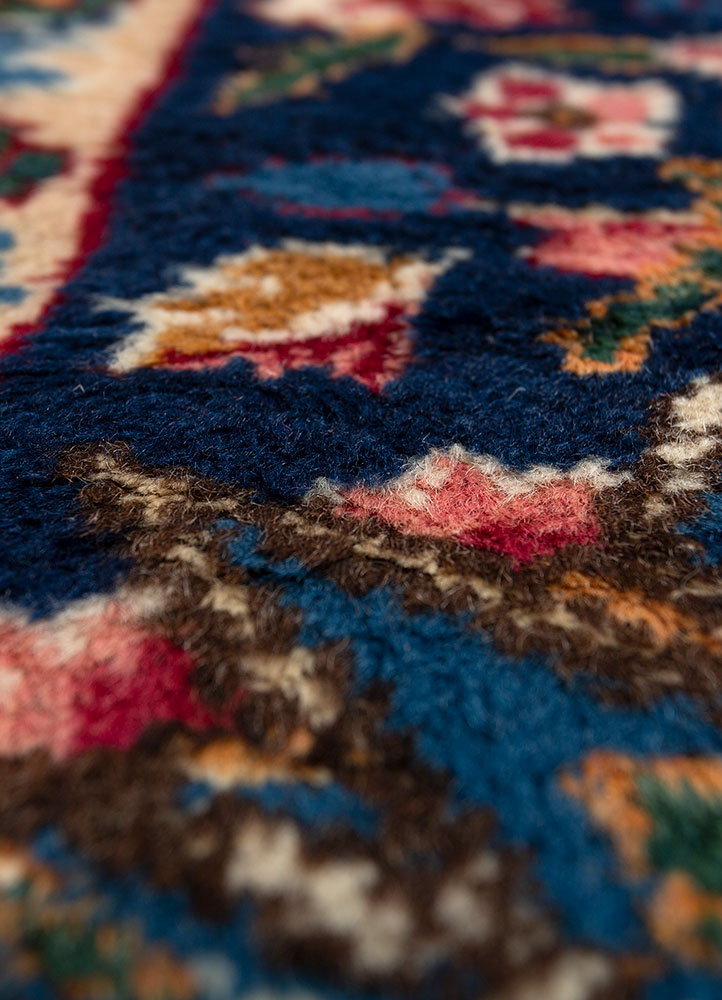 aalam ivory wool hand knotted Rug - CloseUp