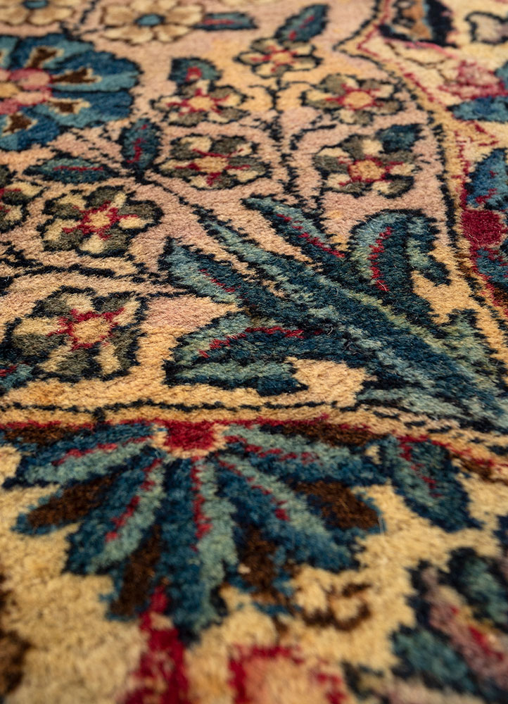aalam blue wool hand knotted Rug - CloseUp