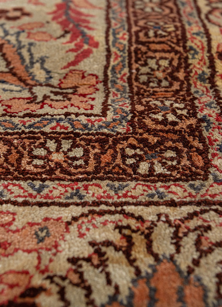 gulmarg green silk hand knotted Rug - CloseUp