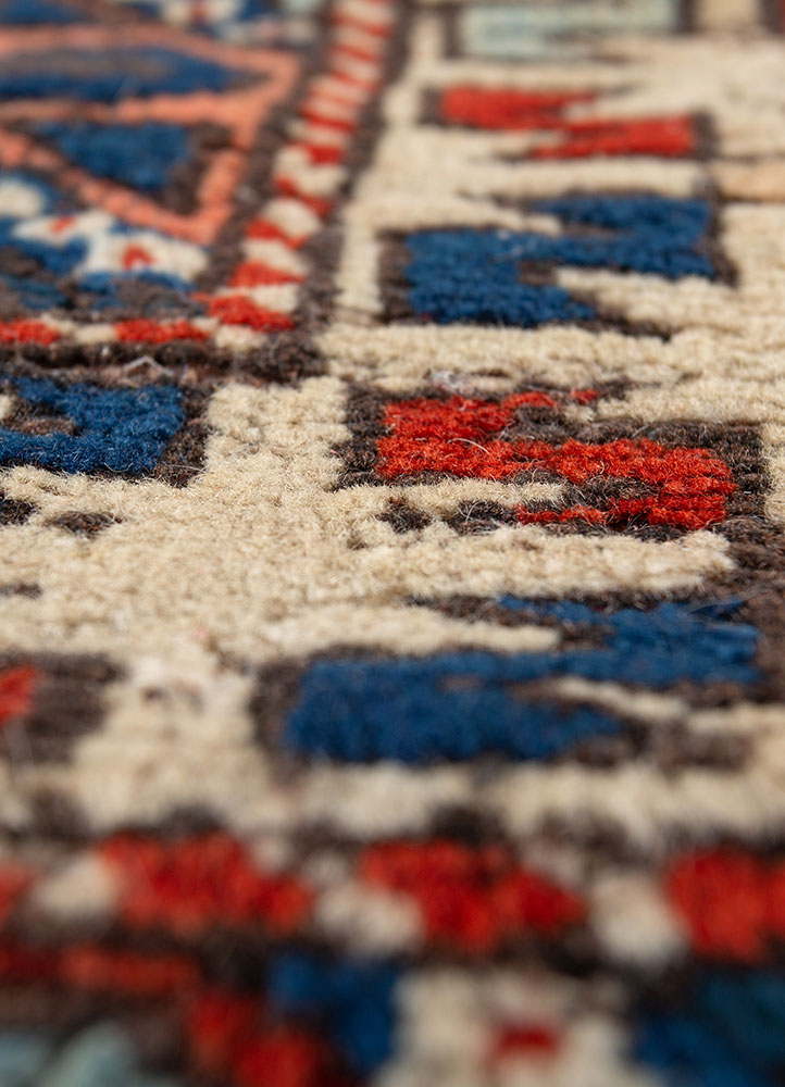 kiaan blue wool hand knotted Rug - CloseUp