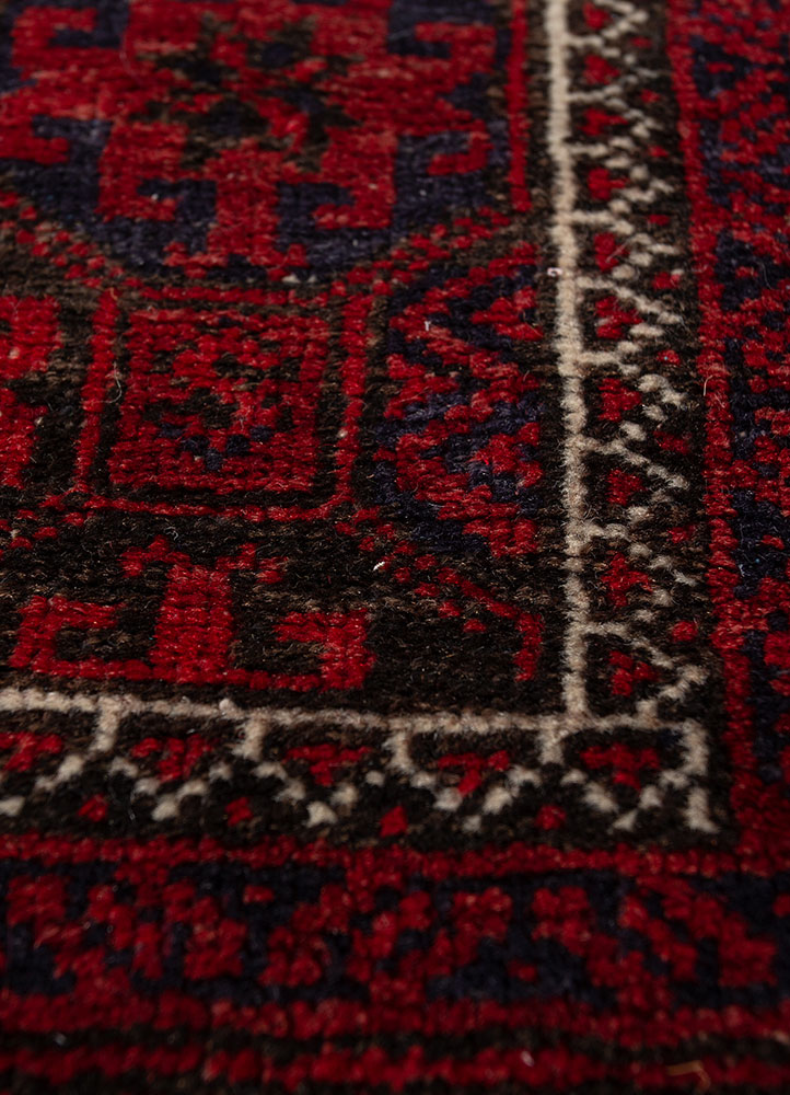 kiaan red and orange wool hand knotted Rug - CloseUp