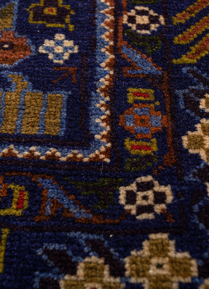 kiaan blue wool hand knotted Rug - CloseUp