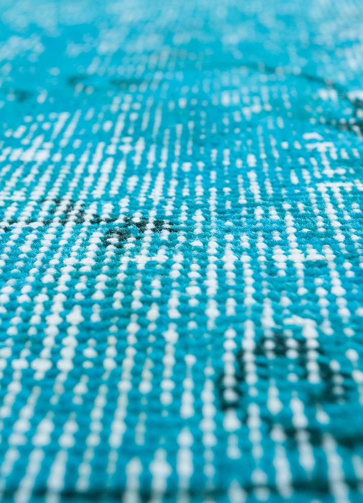 lacuna blue wool hand knotted Rug - CloseUp