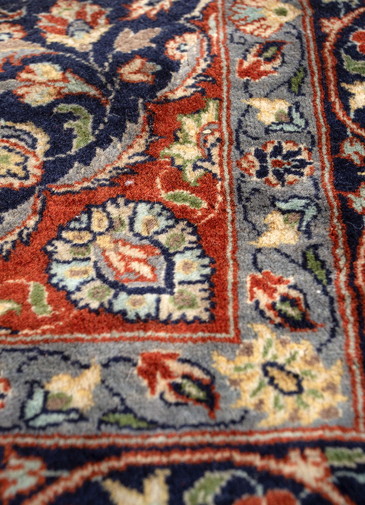 aalam blue wool hand knotted Rug - CloseUp