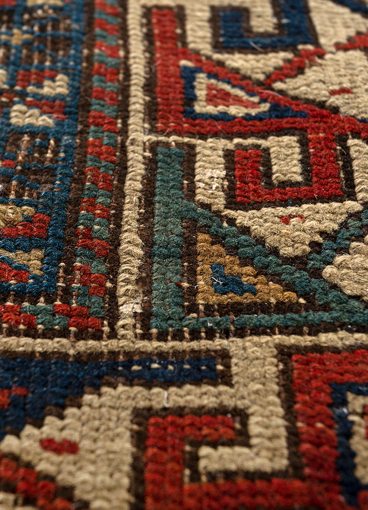 kiaan blue wool hand knotted Rug - CloseUp
