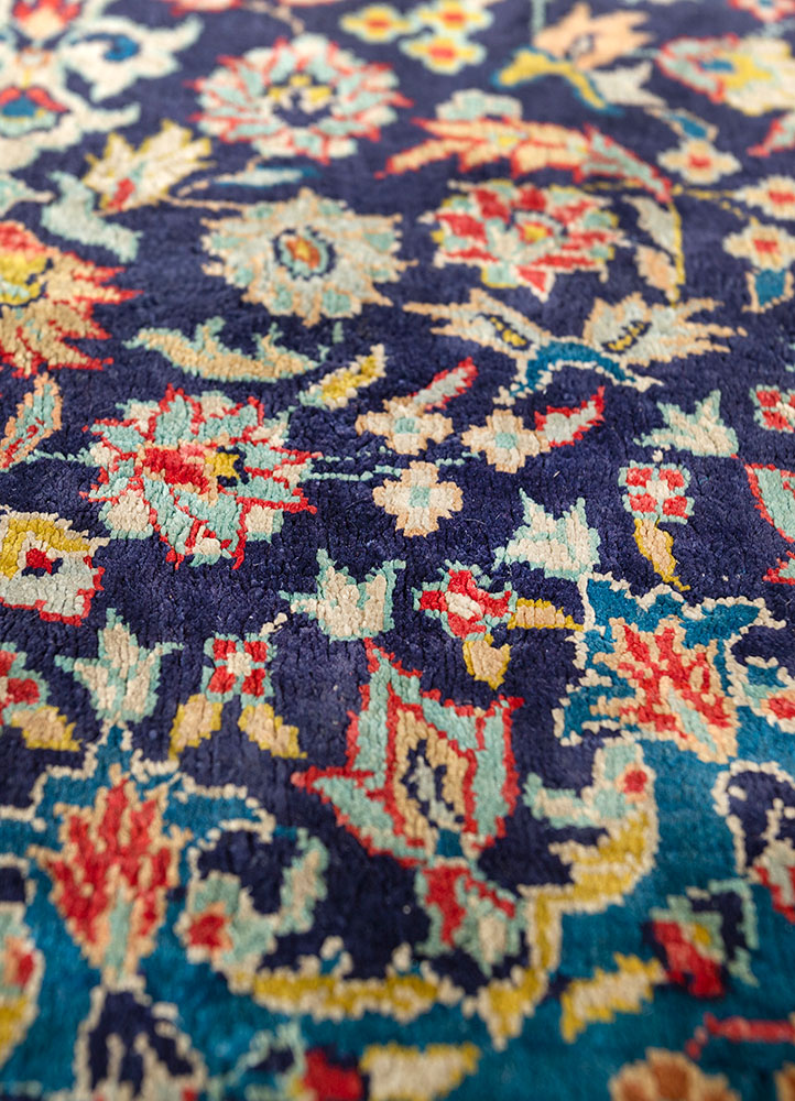 gulmarg blue silk hand knotted Rug - CloseUp