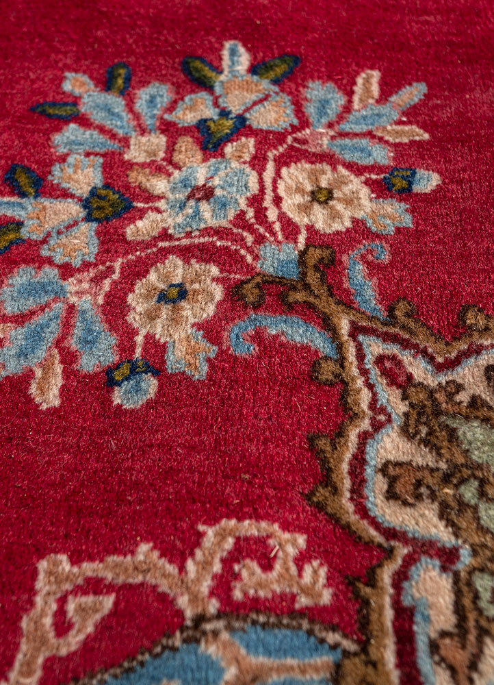 aalam blue wool hand knotted Rug - CloseUp