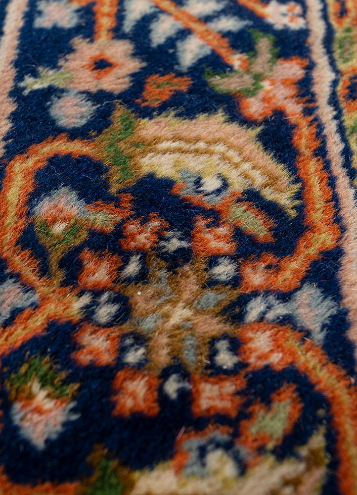 aalam blue wool hand knotted Rug - CloseUp