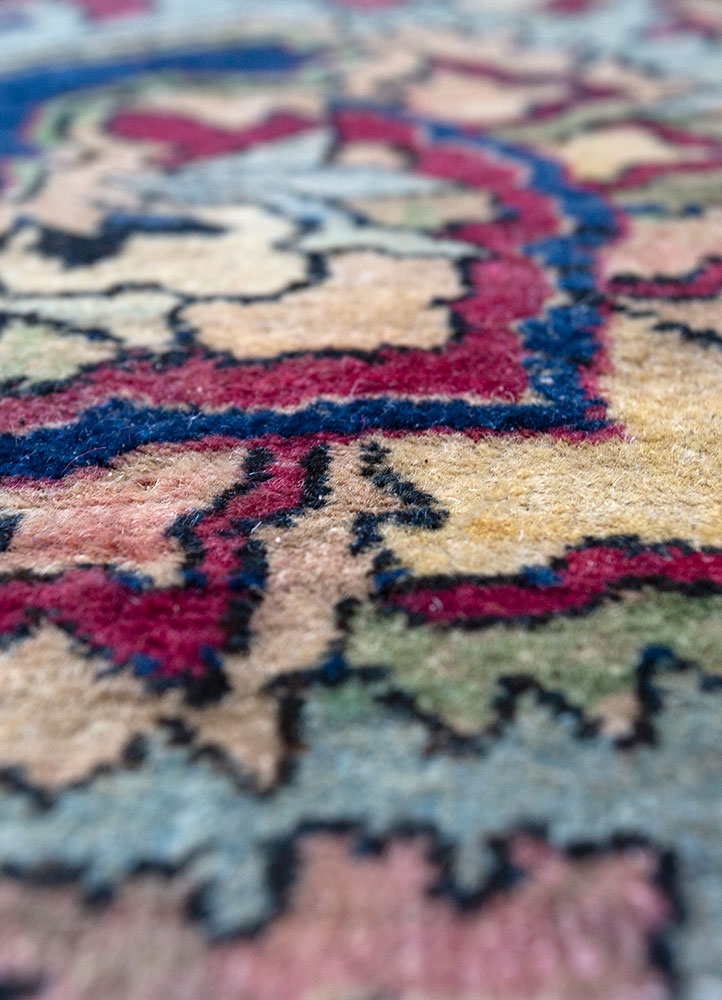 aalam green wool hand knotted Rug - CloseUp