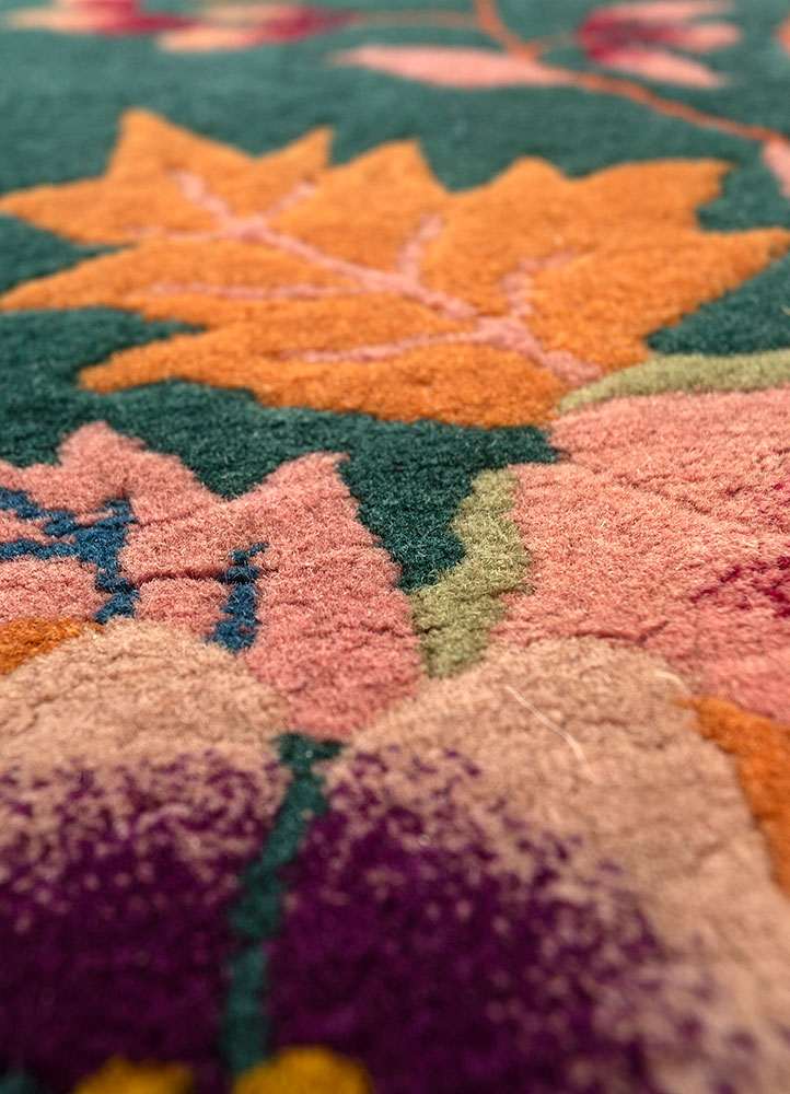 aalam red and orange wool hand knotted Rug - CloseUp