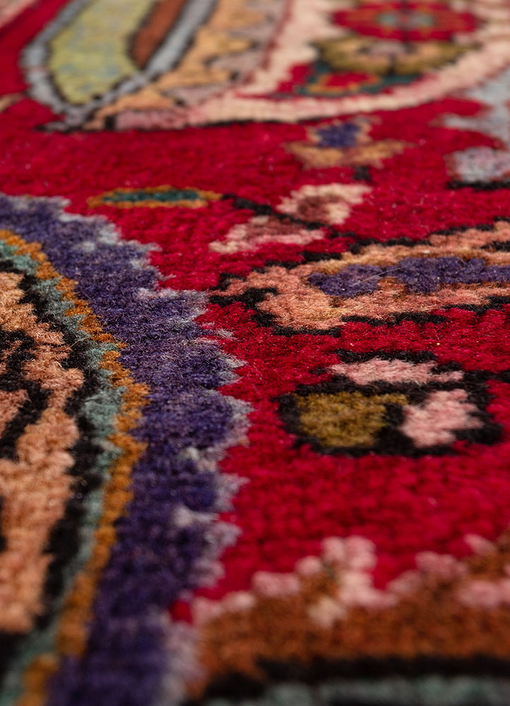 aalam red and orange wool hand knotted Rug - CloseUp
