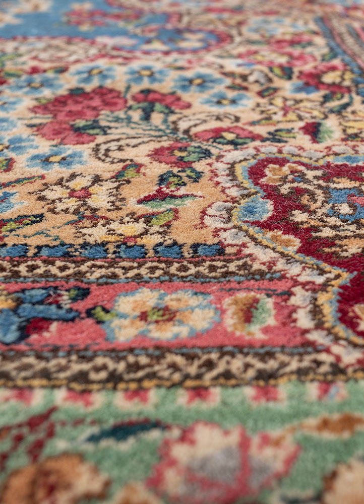 aalam blue wool hand knotted Rug - CloseUp