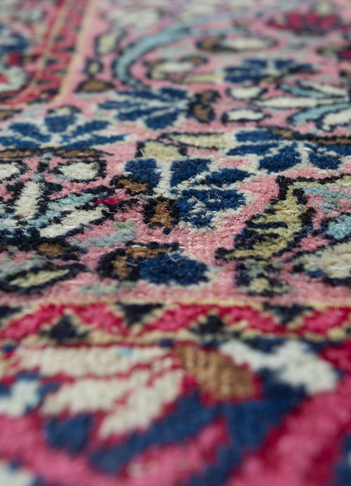 aalam red and orange wool hand knotted Rug - CloseUp