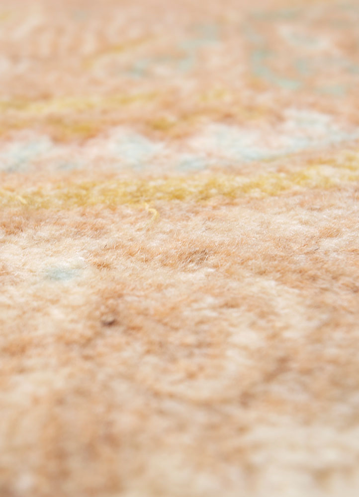 aalam gold wool hand knotted Rug - CloseUp