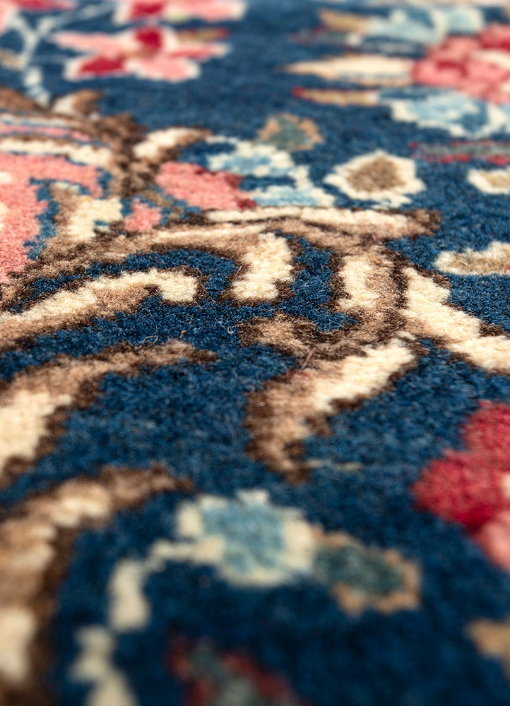 aalam blue wool hand knotted Rug - CloseUp