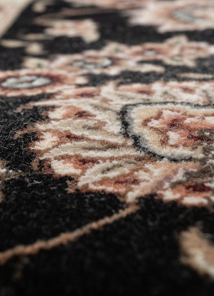 aurora beige and brown wool hand knotted Rug - CloseUp