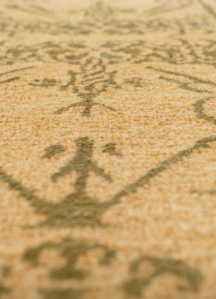 far east gold wool hand knotted Rug - CloseUp