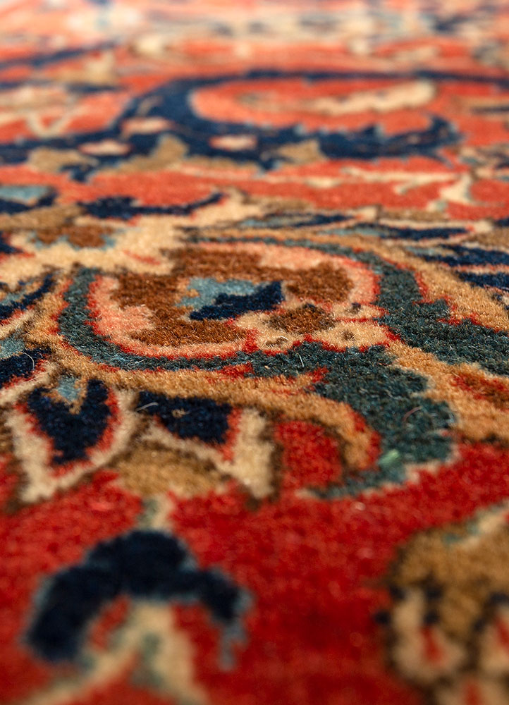 aalam gold wool hand knotted Rug - CloseUp