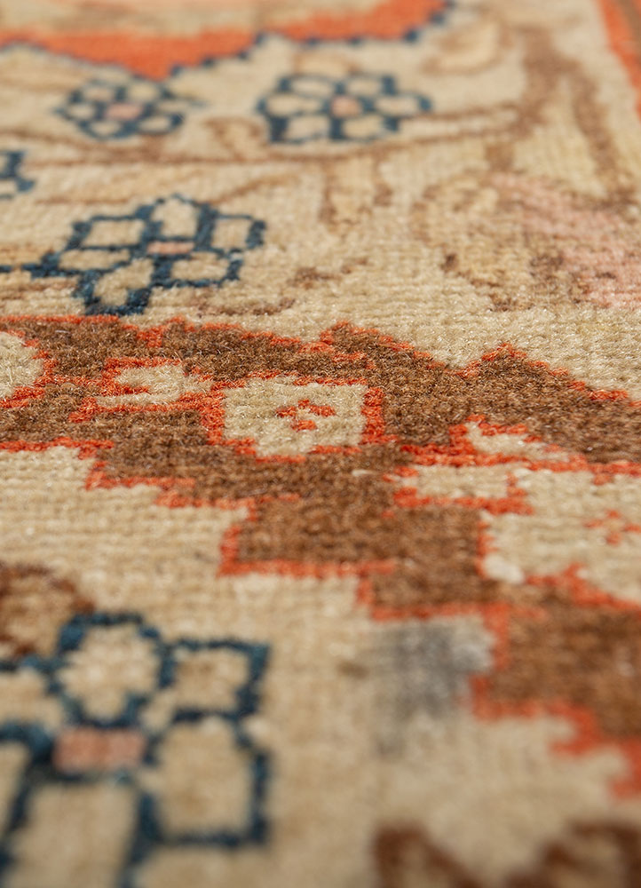aalam red and orange wool hand knotted Rug - CloseUp