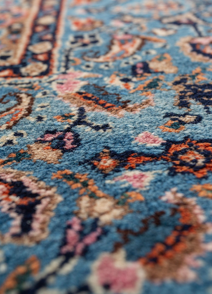 aalam blue wool hand knotted Rug - CloseUp