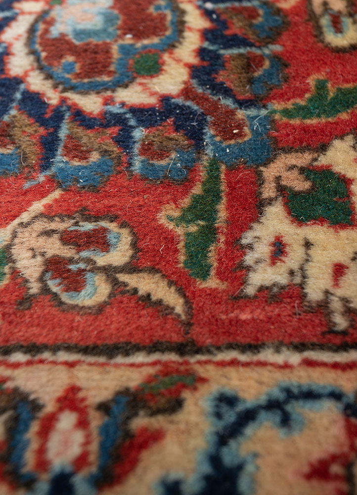 aalam red and orange wool hand knotted Rug - CloseUp