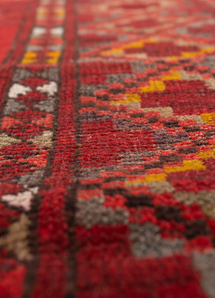 kiaan red and orange wool hand knotted Rug - CloseUp