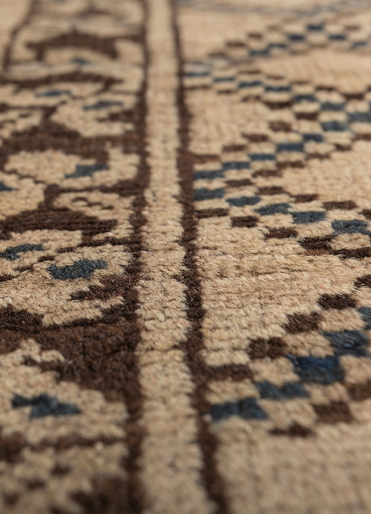 kiaan beige and brown wool hand knotted Rug - CloseUp