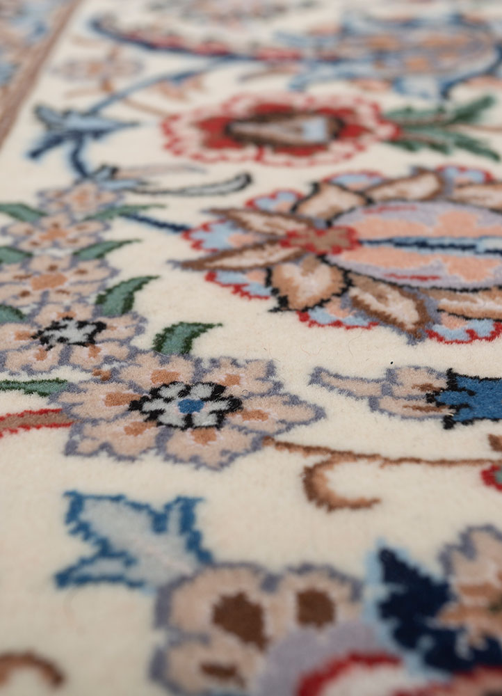 aalam ivory wool and silk hand knotted Rug - CloseUp