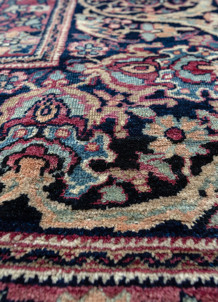 aalam red and orange wool hand knotted Rug - CloseUp