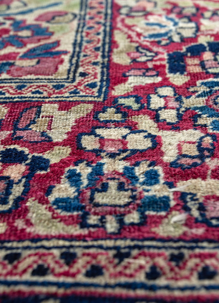 aalam red and orange wool hand knotted Rug - CloseUp
