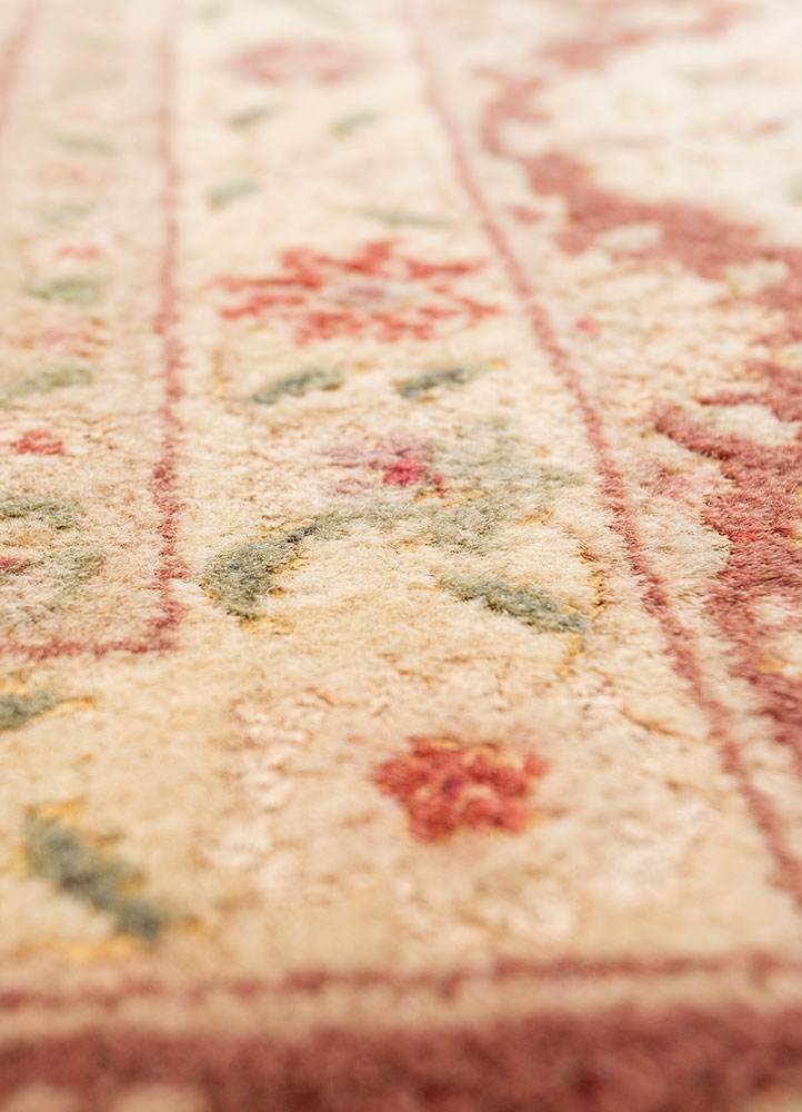 aalam green wool and silk hand knotted Rug - CloseUp