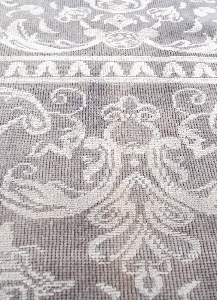 aalam pink and purple wool and silk hand knotted Rug - CloseUp