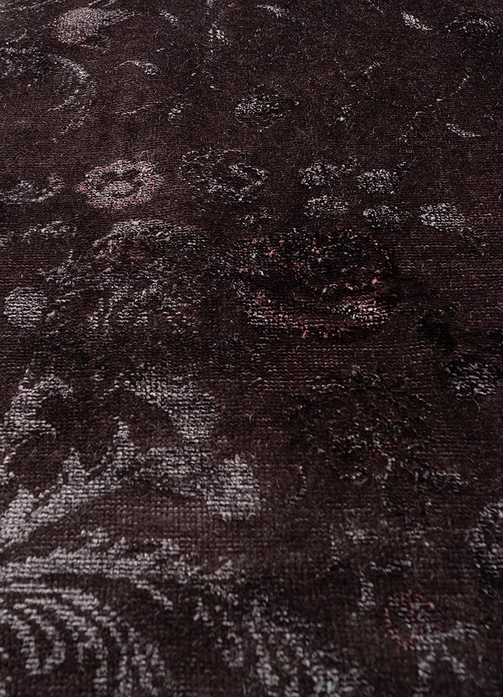azalea grey and black wool and silk hand knotted Rug - CloseUp