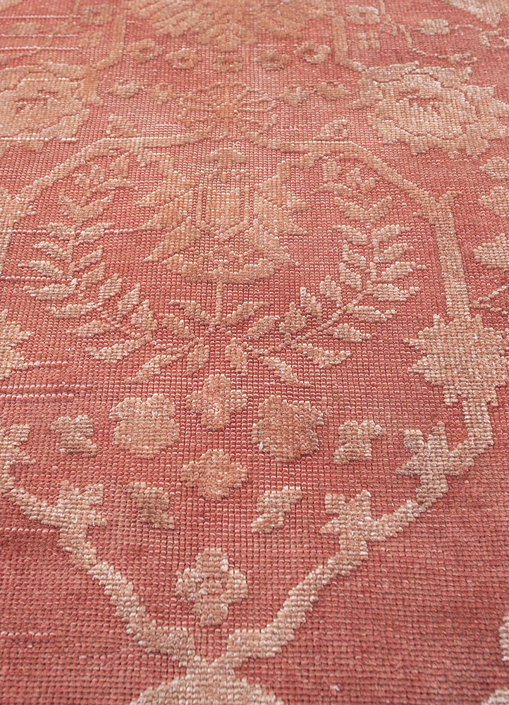 aalam red and orange wool and silk hand knotted Rug - CloseUp