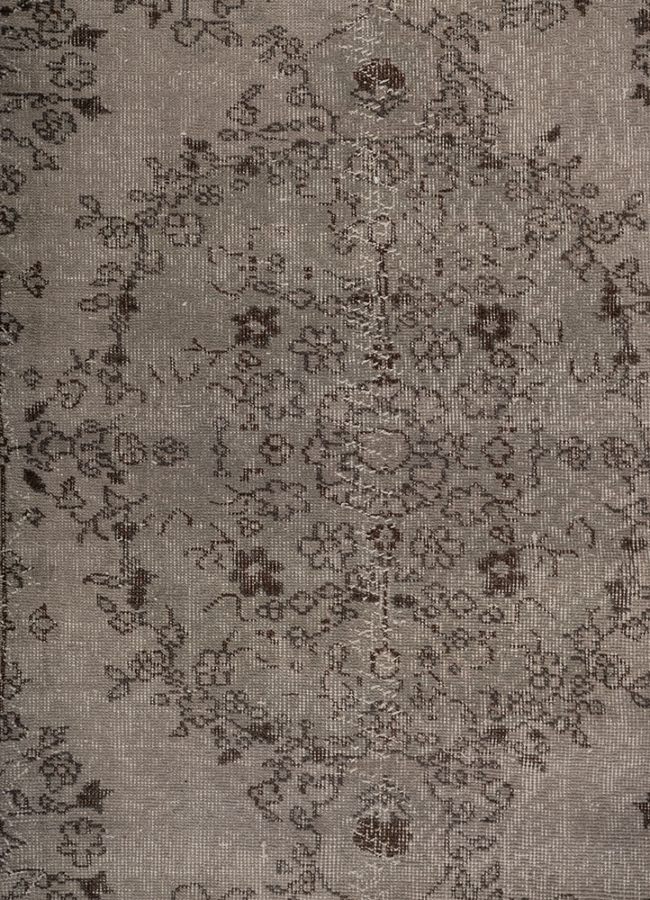 vintage blue wool hand knotted Rug - CloseUp