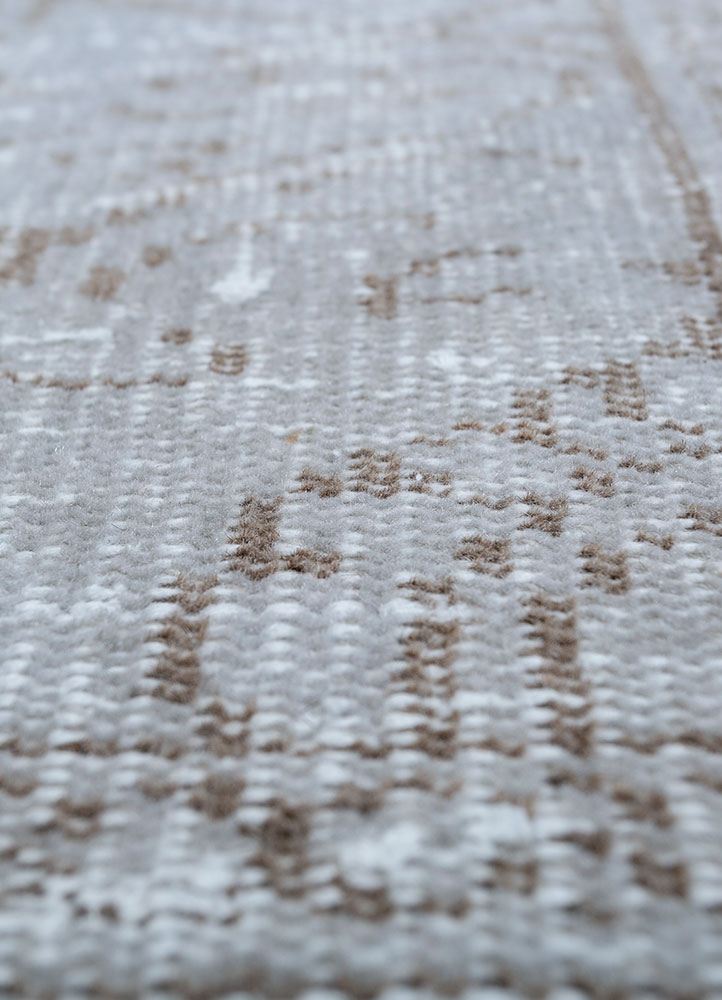 vintage grey and black wool hand knotted Rug - CloseUp