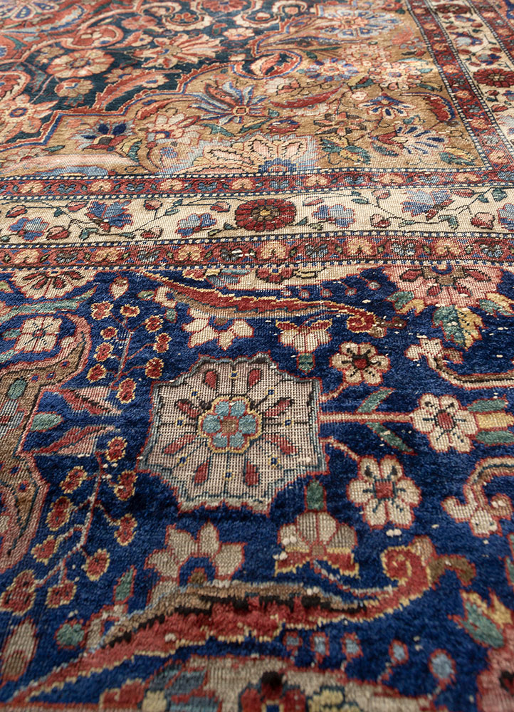 gulmarg blue silk hand knotted Rug - CloseUp