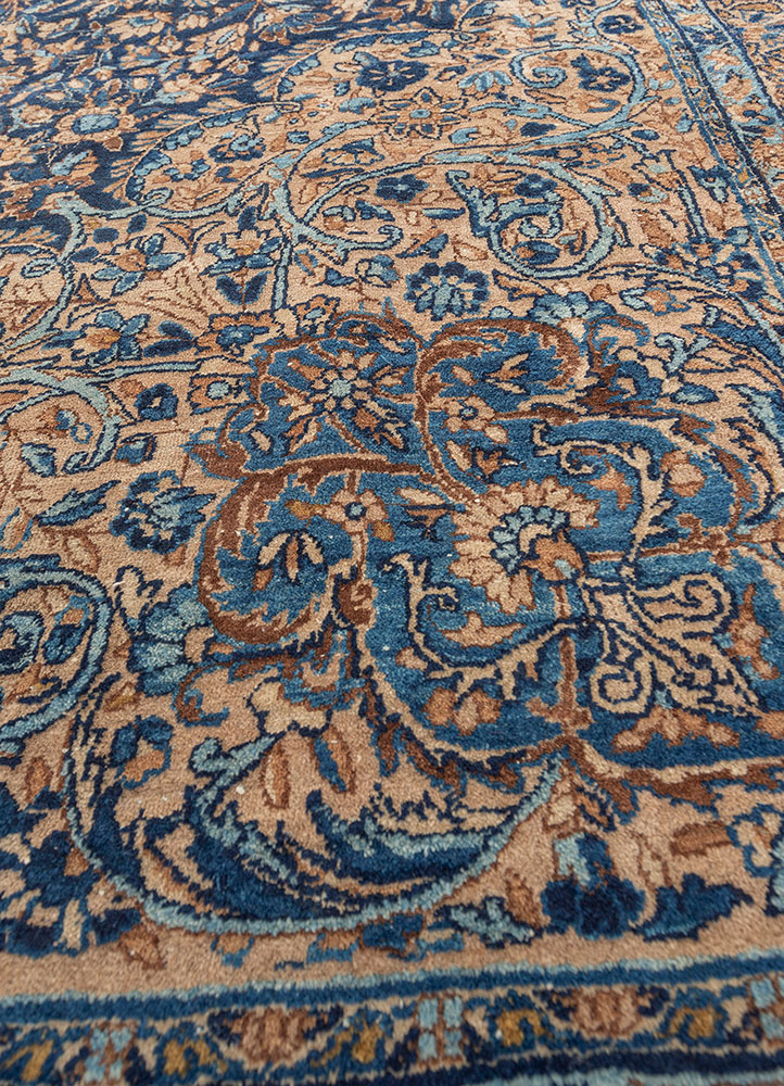 aalam blue wool hand knotted Rug - CloseUp
