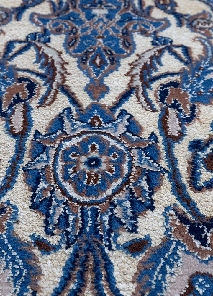 aalam blue wool and silk hand knotted Rug - CloseUp