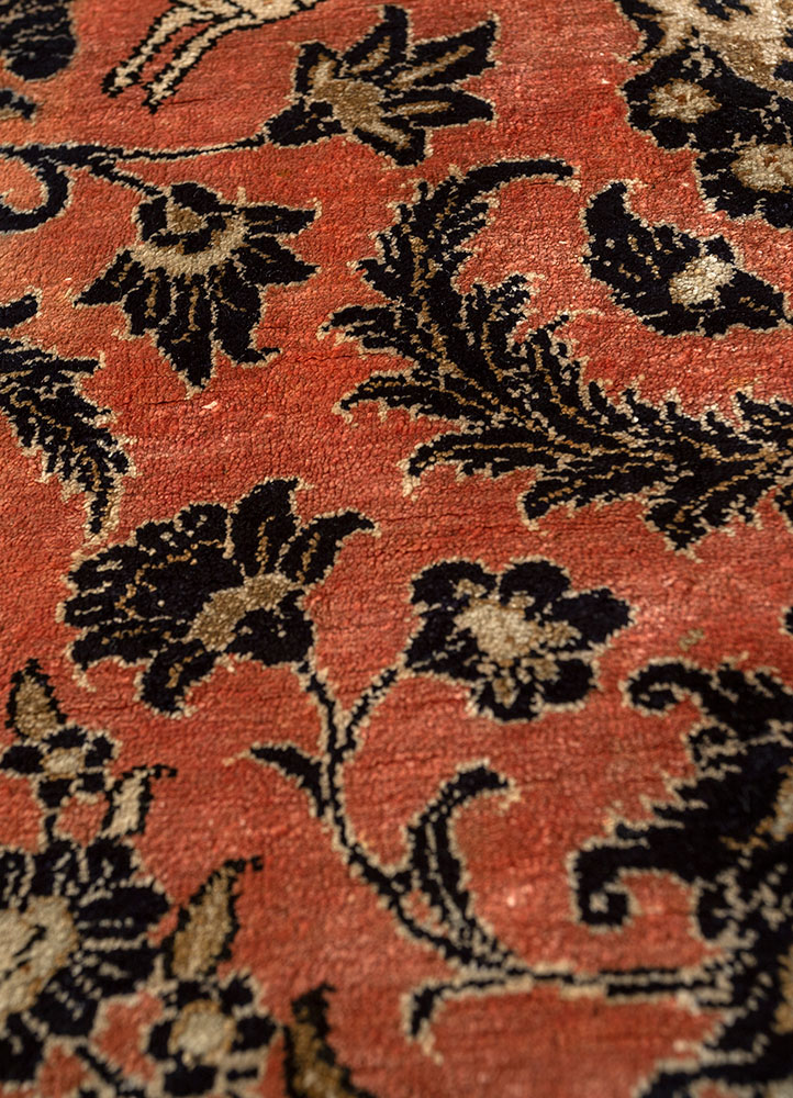 gulmarg green silk hand knotted Rug - CloseUp