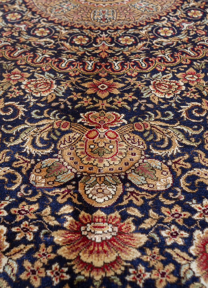 gulmarg blue silk hand knotted Rug - CloseUp